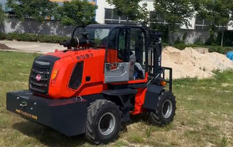 3.0T off-road forklift video